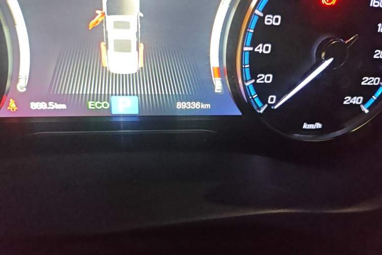 Used GAC Trumpchi M8 2018 320T Luxury Edition Odometer Close Up
