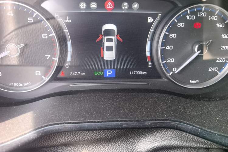 Used GAC Trumpchi M8 2018 320T Luxury Edition Odometer Close Up