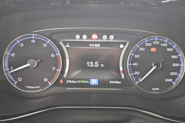 Used GAC Trumpchi M8 2018 320T Luxury Edition Odometer Close Up