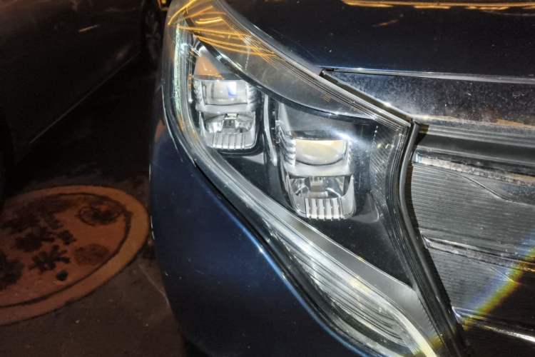 Used GAC Trumpchi M8 2018 320T Luxury Edition Right Front Headlight