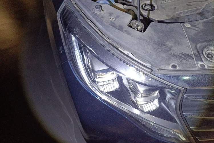 Used GAC Trumpchi M8 2018 320T Flagship Edition Right Front Headlight