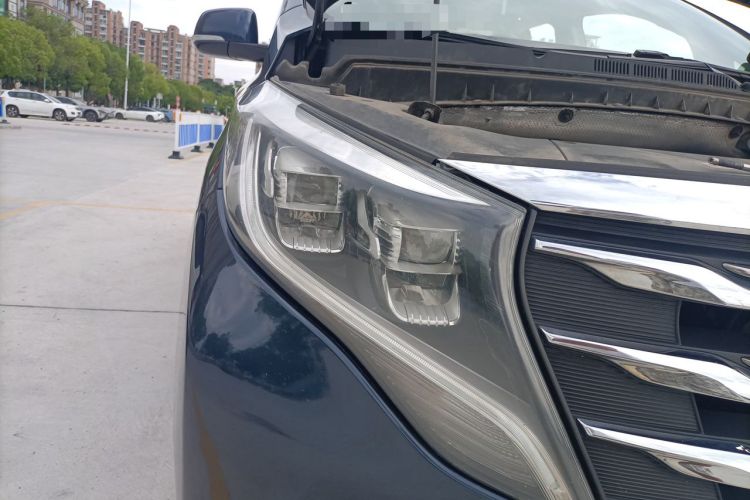 Used GAC Trumpchi M8 2018 320T Luxury Edition Right Front Headlight