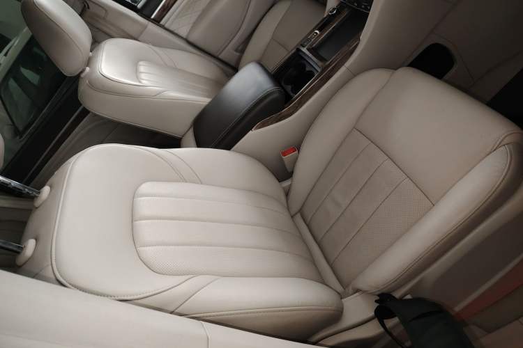 Used GAC Trumpchi M8 2018 320T Luxury Edition Right Front Seat