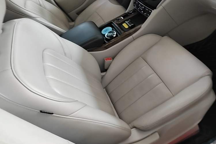 Used GAC Trumpchi M8 2018 320T Luxury Edition Right Front Seat