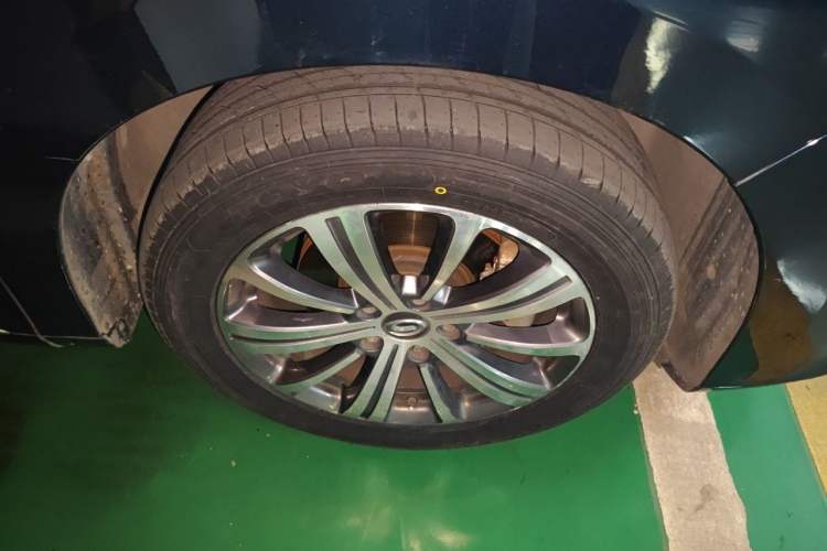 Used GAC Trumpchi M8 2018 320T Luxury Edition Right Front Wheel Hub