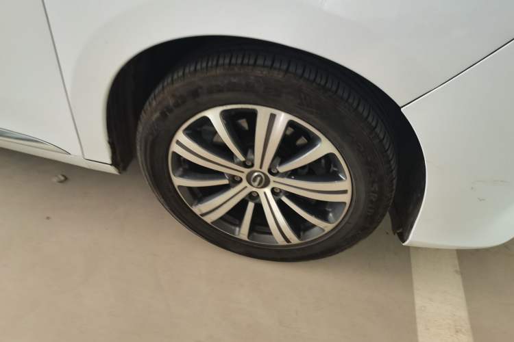 Used GAC Trumpchi M8 2018 320T Luxury Edition Right Front Wheel Hub