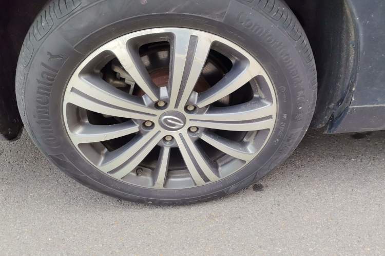 Used GAC Trumpchi M8 2018 320T Luxury Edition Right Front Wheel Hub