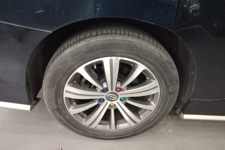 Used GAC Trumpchi M8 2018 320T Luxury Edition Right Rear Wheel Hub