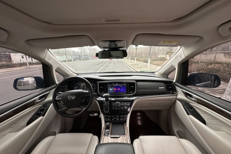 Used GAC Trumpchi M8 2018 320T Luxury Edition Roof