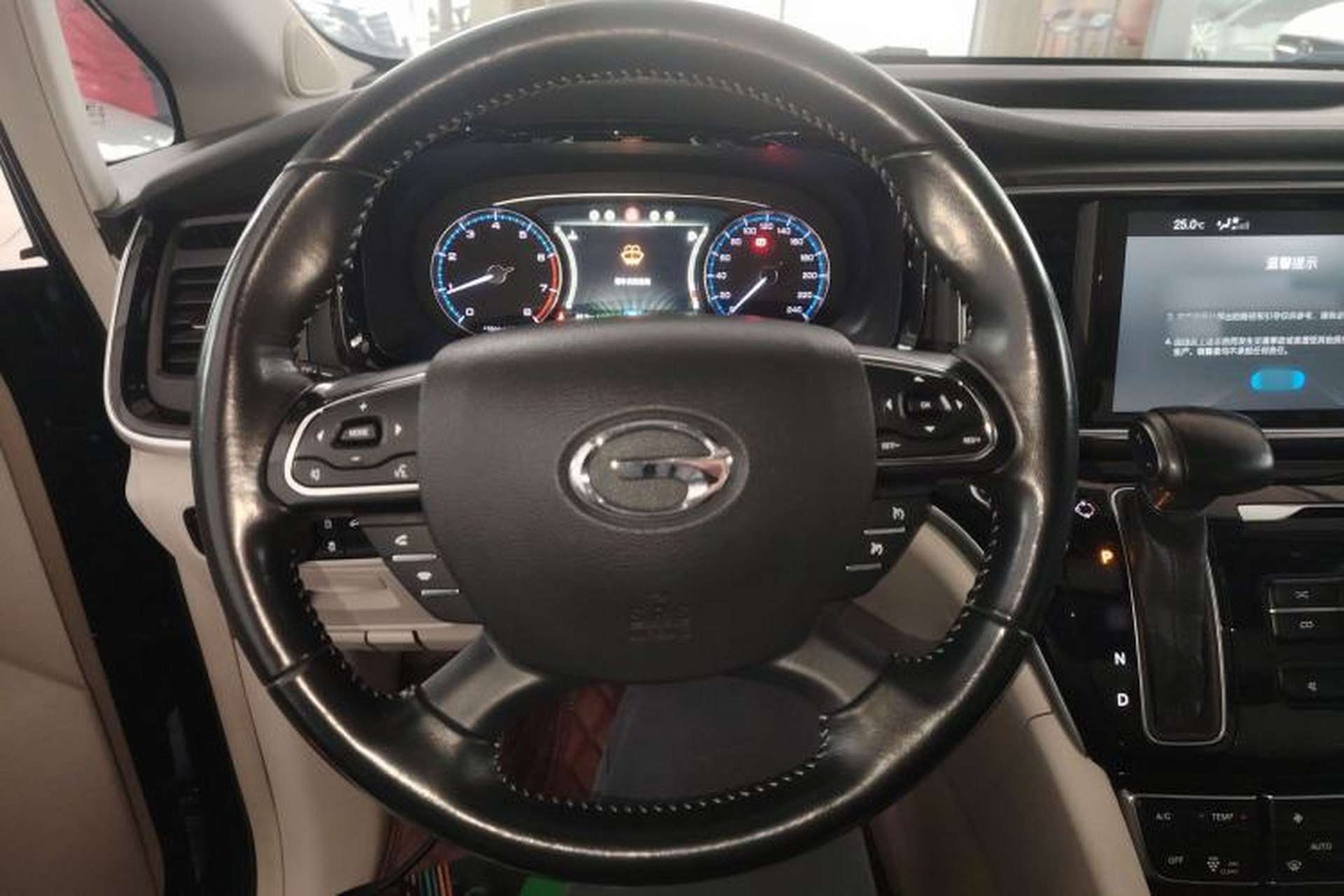 Used GAC Trumpchi M8 2018 320T Luxury Edition Steering Wheel