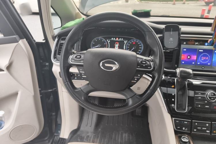 Used GAC Trumpchi M8 2018 320T Luxury Edition Steering Wheel