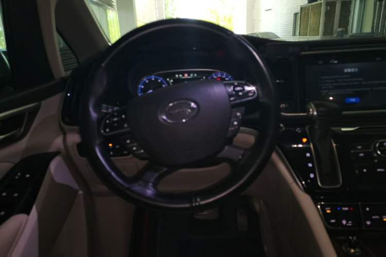 Used GAC Trumpchi M8 2018 320T Luxury Edition Steering Wheel