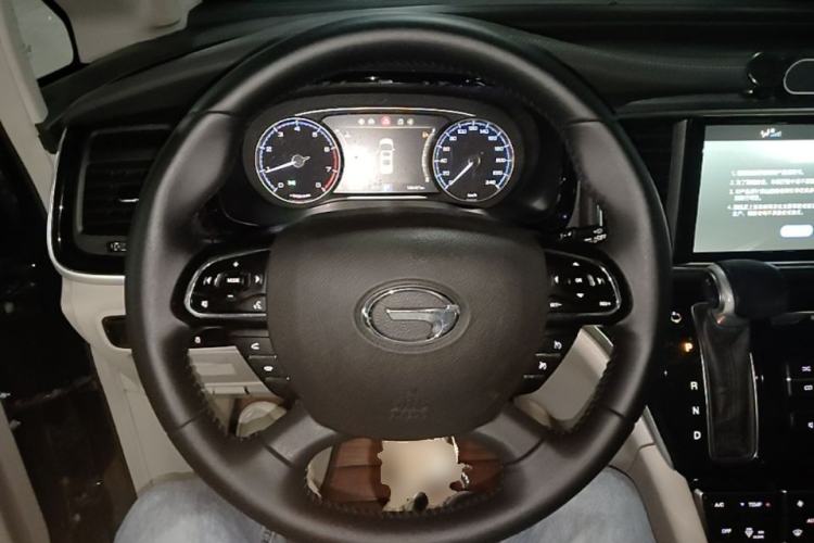 Used GAC Trumpchi M8 2018 320T Luxury Edition Steering Wheel