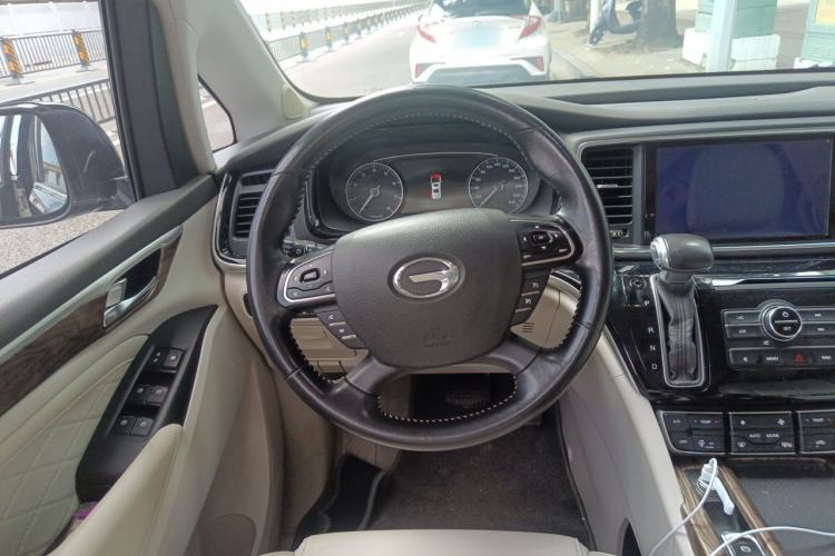 Used GAC Trumpchi M8 2018 320T Luxury Edition Steering Wheel