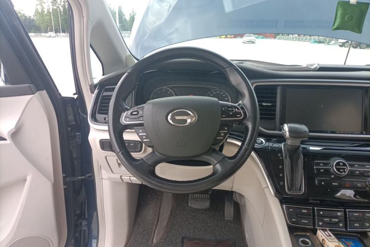 Used GAC Trumpchi M8 2018 320T Luxury Edition Steering Wheel