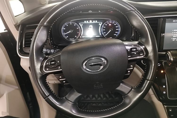 Used GAC Trumpchi M8 2018 320T Luxury Edition Steering Wheel
