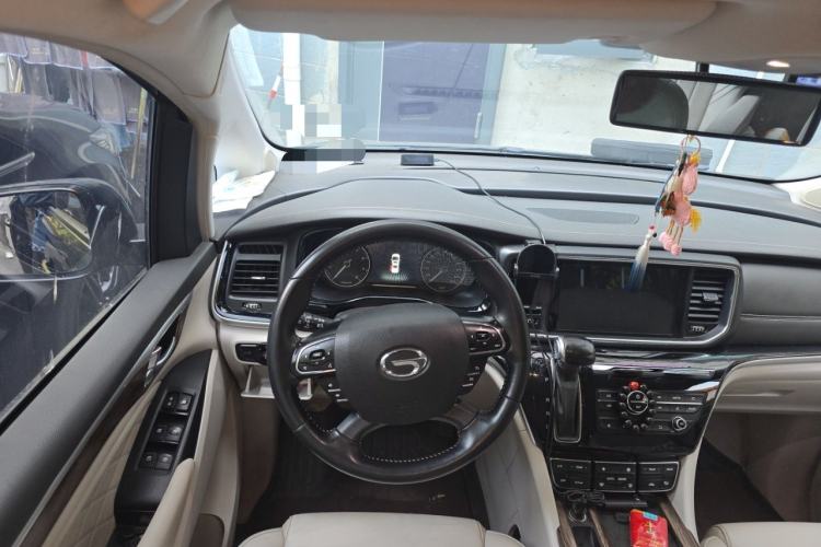 Used GAC Trumpchi M8 2018 320T Luxury Edition Steering Wheel