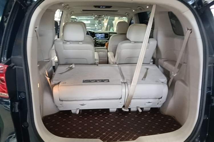 Used GAC Trumpchi M8 2018 320T Luxury Edition Trunk