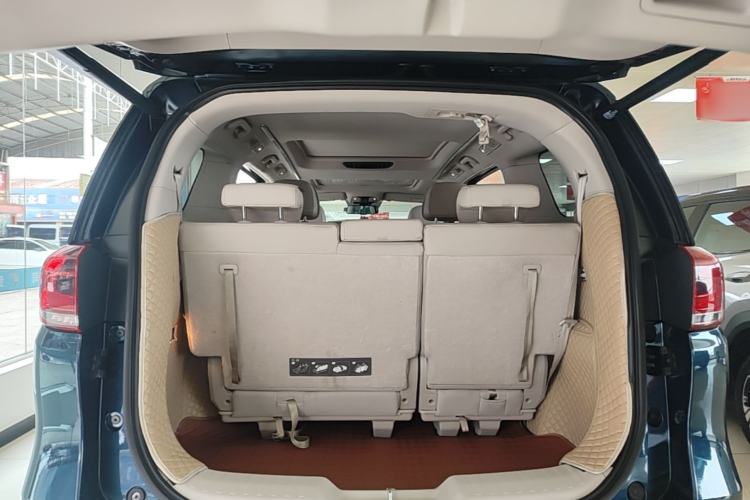 Used GAC Trumpchi M8 2018 320T Luxury Edition Trunk