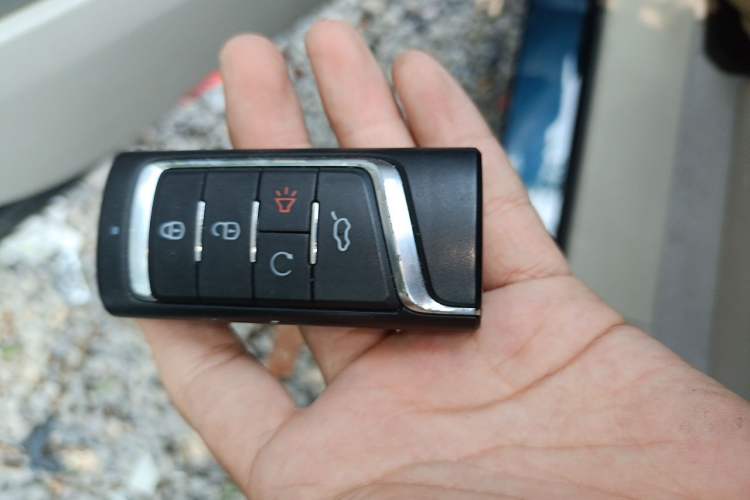 Used GAC Trumpchi M8 2018 320T Luxury Edition Vehicle Key
