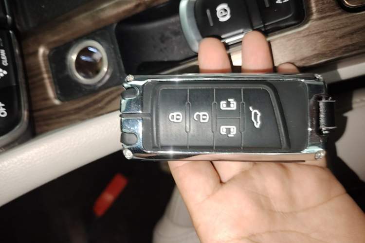 Used GAC Trumpchi M8 2018 320T Luxury Edition Vehicle Key