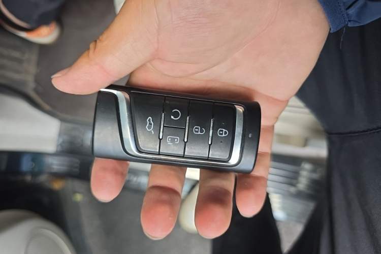 Used GAC Trumpchi M8 2018 320T Luxury Edition Vehicle Key