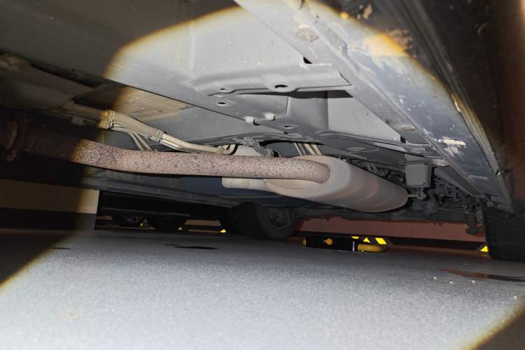 Used GAC Trumpchi M8 2018 320T Luxury Edition Chassis Front Left
