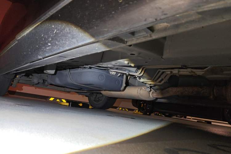 Used GAC Trumpchi M8 2018 320T Luxury Edition Chassis Front Right