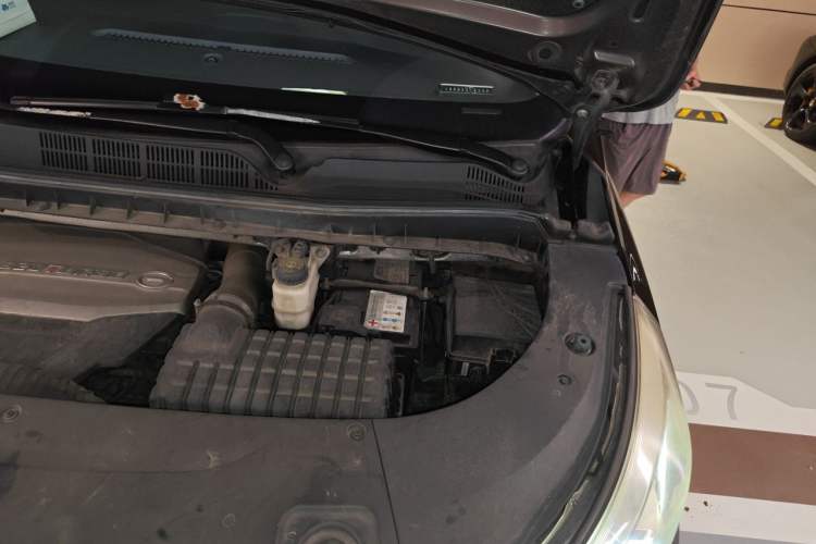 Used GAC Trumpchi M8 2018 320T Luxury Edition Engine Bay Left