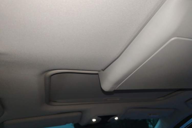 Used GAC Trumpchi M8 2018 320T Luxury Edition Headliner