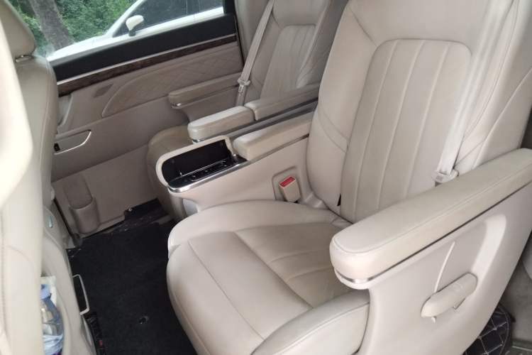 Used GAC Trumpchi M8 2018 320T Luxury Edition Interior 4