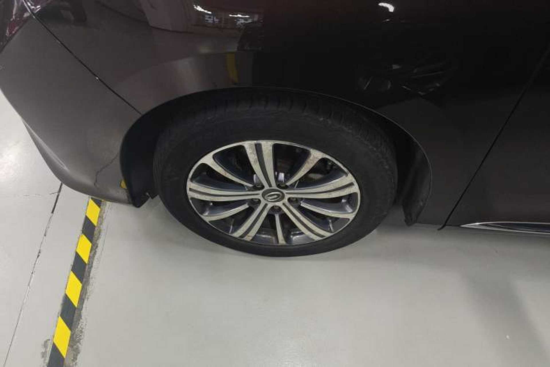 Used GAC Trumpchi M8 2018 320T Luxury Edition Left Front Wheel Hub