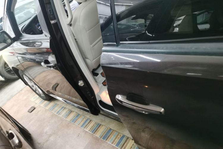 Used GAC Trumpchi M8 2018 320T Luxury Edition Left Side