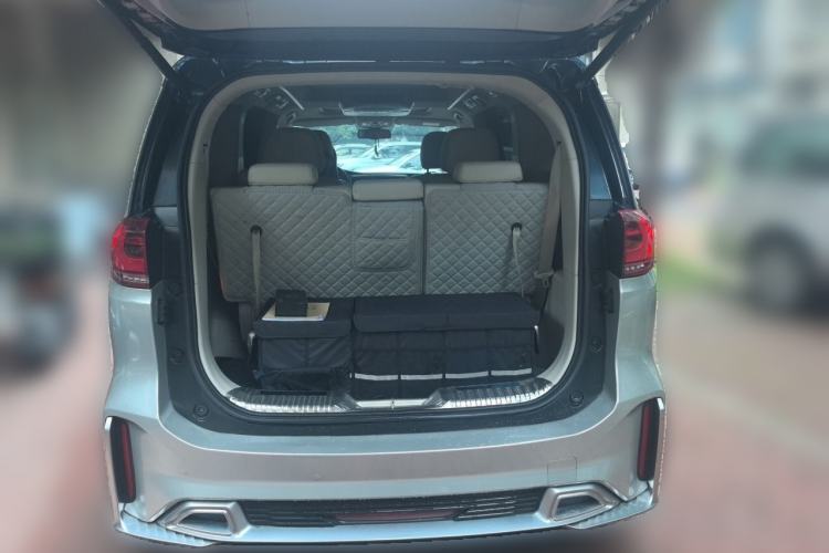 Used GAC Trumpchi M8 2018 320T Luxury Edition Trunk