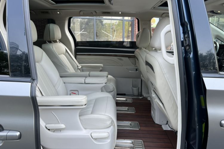 Used GAC Trumpchi M8 2018 320T Luxury Edition Interior 1