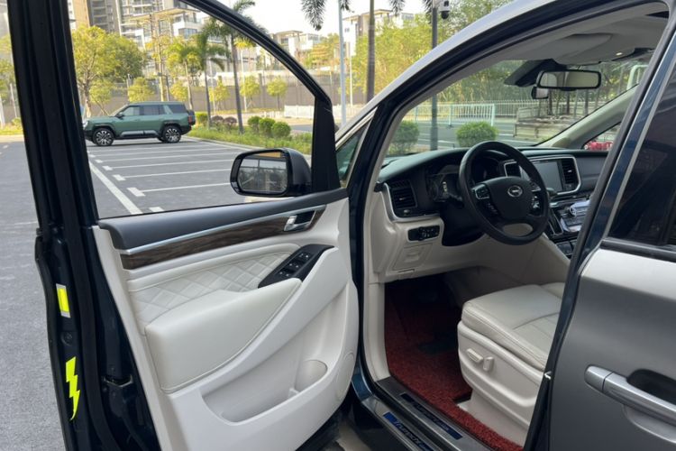 Used GAC Trumpchi M8 2018 320T Luxury Edition Interior 10