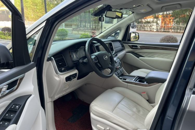 Used GAC Trumpchi M8 2018 320T Luxury Edition Interior 2