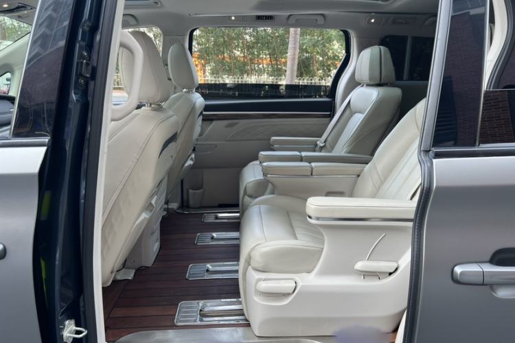 Used GAC Trumpchi M8 2018 320T Luxury Edition Interior 3