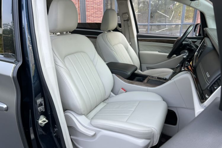 Used GAC Trumpchi M8 2018 320T Luxury Edition Right Front Seat