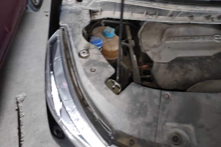 Used GAC Trumpchi M8 2018 320T Luxury Edition Engine Bay Right