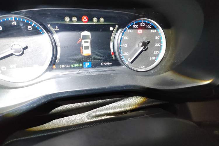 Used GAC Trumpchi M8 2018 320T Luxury Edition Odometer Close Up