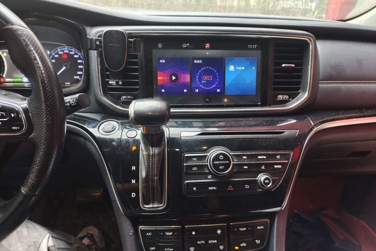 Used GAC Trumpchi M8 2018 320T Luxury Edition Audio And AC Panel