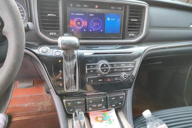 Used GAC Trumpchi M8 2018 320T Luxury Edition Audio And AC Panel