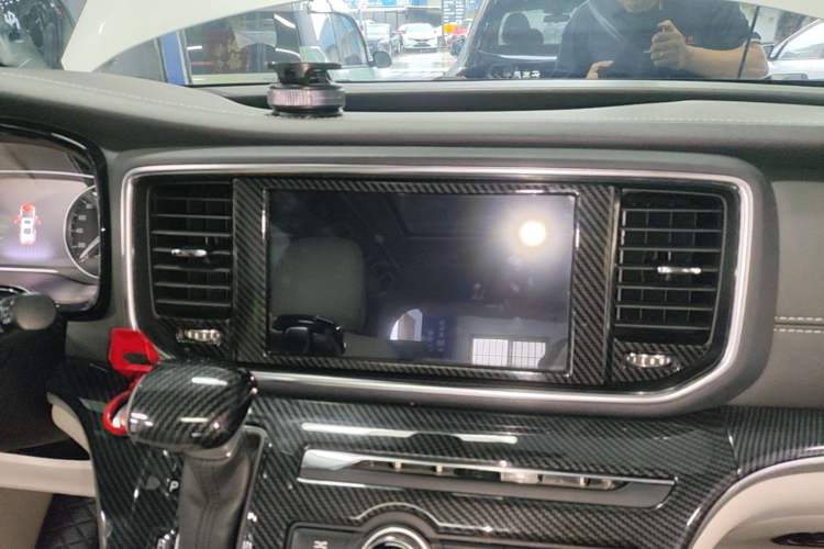 Used GAC Trumpchi M8 2018 320T Luxury Edition Audio And AC Panel