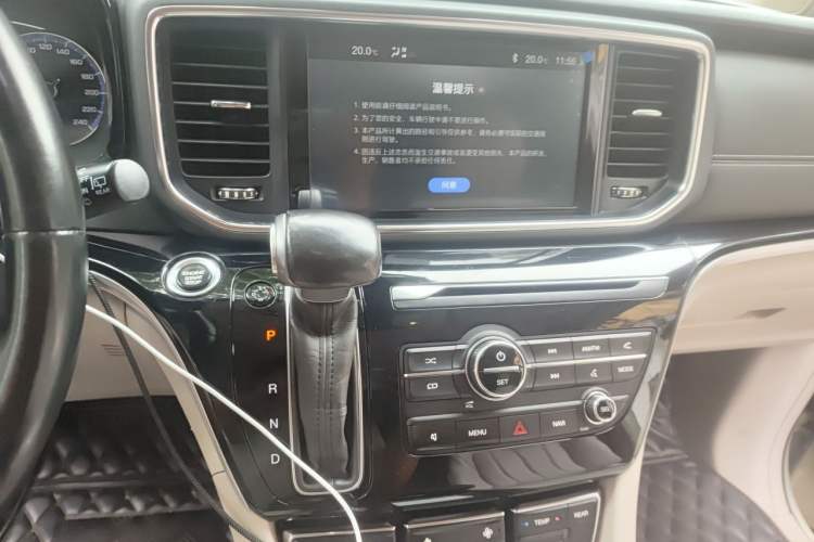Used GAC Trumpchi M8 2018 320T Luxury Edition Audio And AC Panel