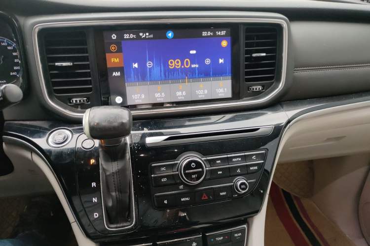 Used GAC Trumpchi M8 2018 320T Luxury Edition Audio And AC Panel