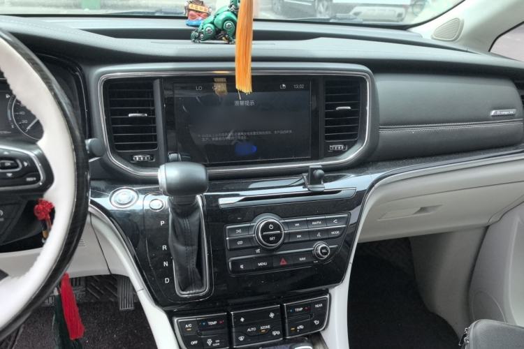 Used GAC Trumpchi M8 2018 320T Luxury Edition Audio And AC Panel
