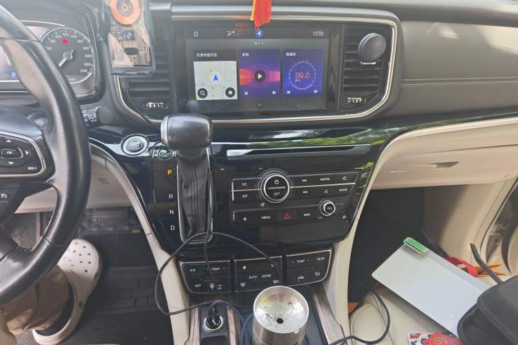 Used GAC Trumpchi M8 2018 320T Luxury Edition Audio And AC Panel