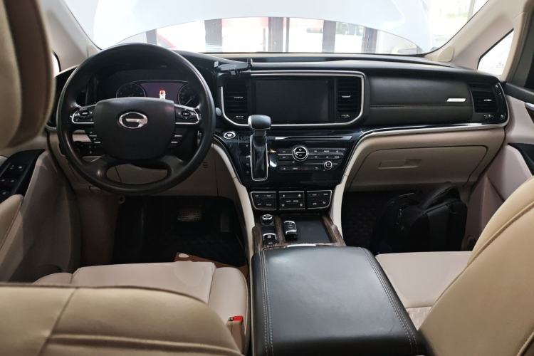 Used GAC Trumpchi M8 2018 320T Luxury Edition Center Console