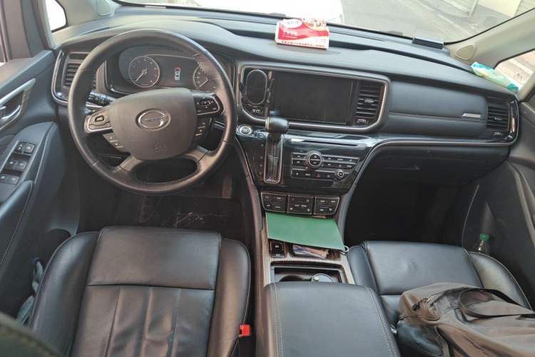 Used GAC Trumpchi M8 2018 320T Luxury Edition Center Console